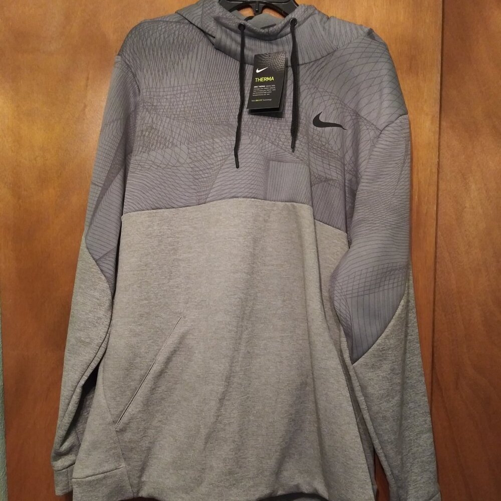 Nike Hoodie with Therma Fabric